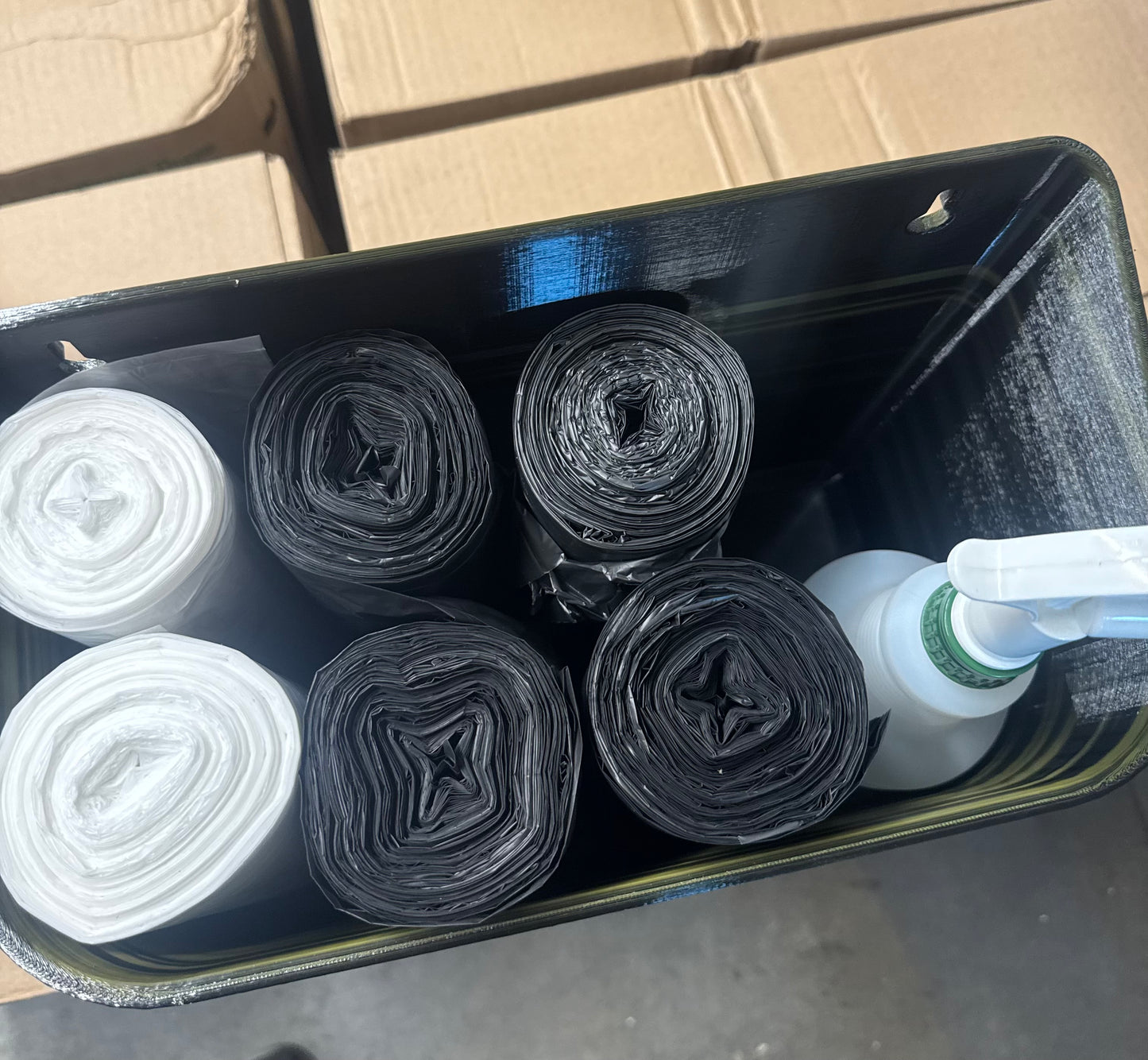 Trash Can Organizer