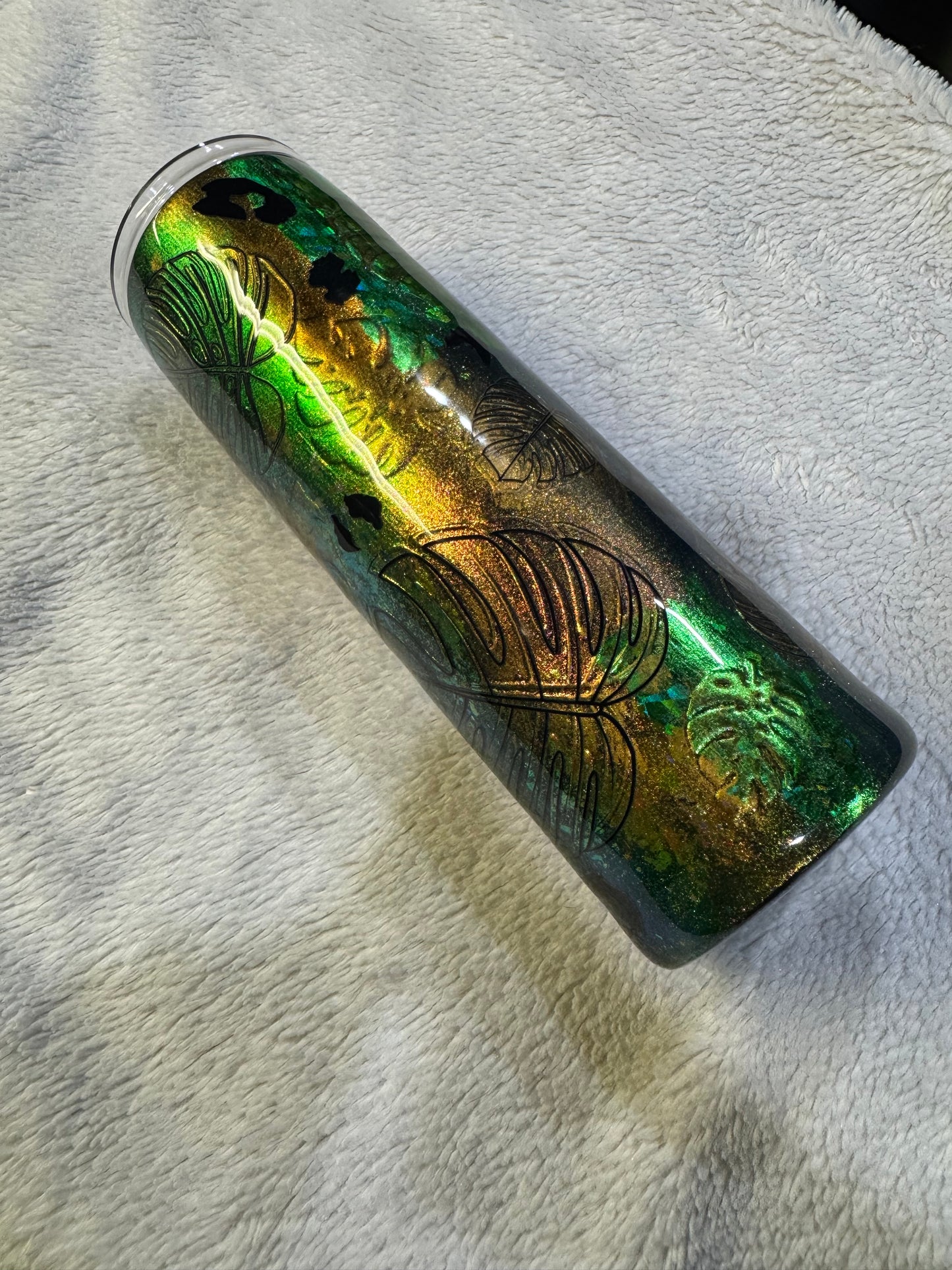 47. Monstera & Leopard